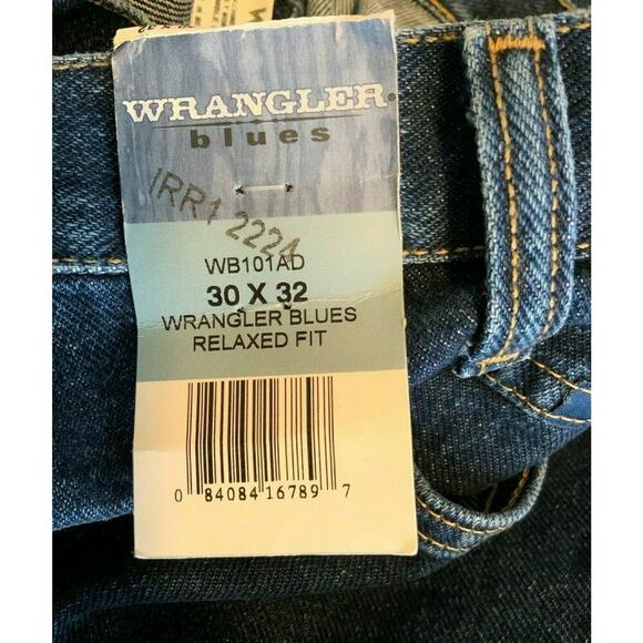 Wrangler Denim Jeans Mens Size 48X30 Relaxed Fit Comfort Dark Wash Blue NEW - Picture 8 of 8